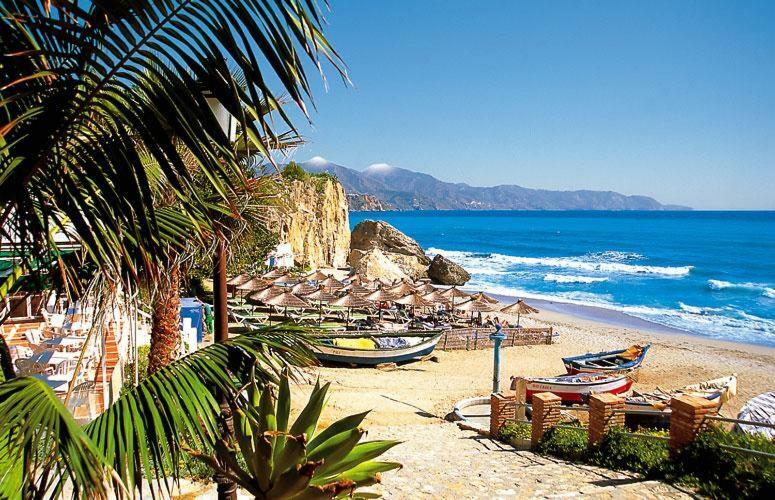 Casa Angelines Holiday Home Nerja Exterior photo